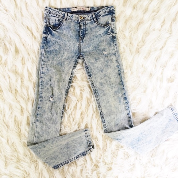 Zara Denim - Zara trafaluc acid wash skinny jeans